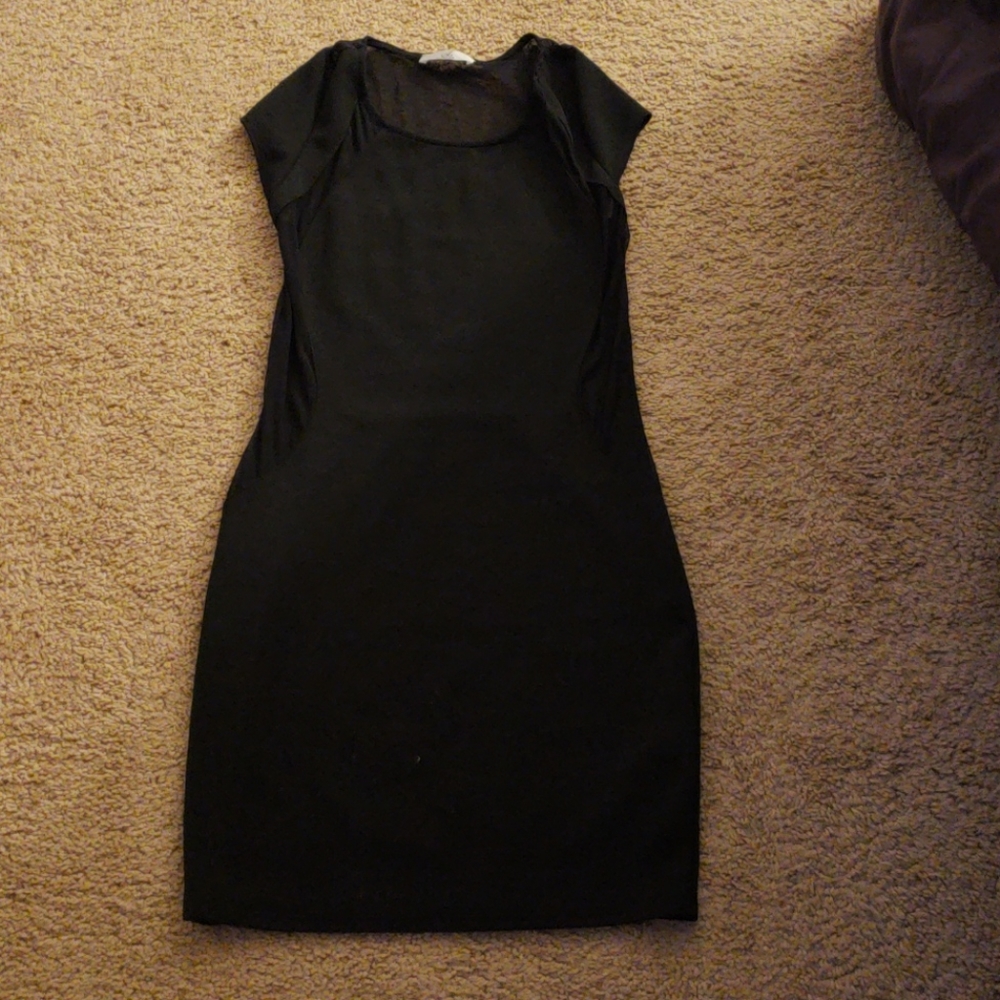 Black bodycon dress